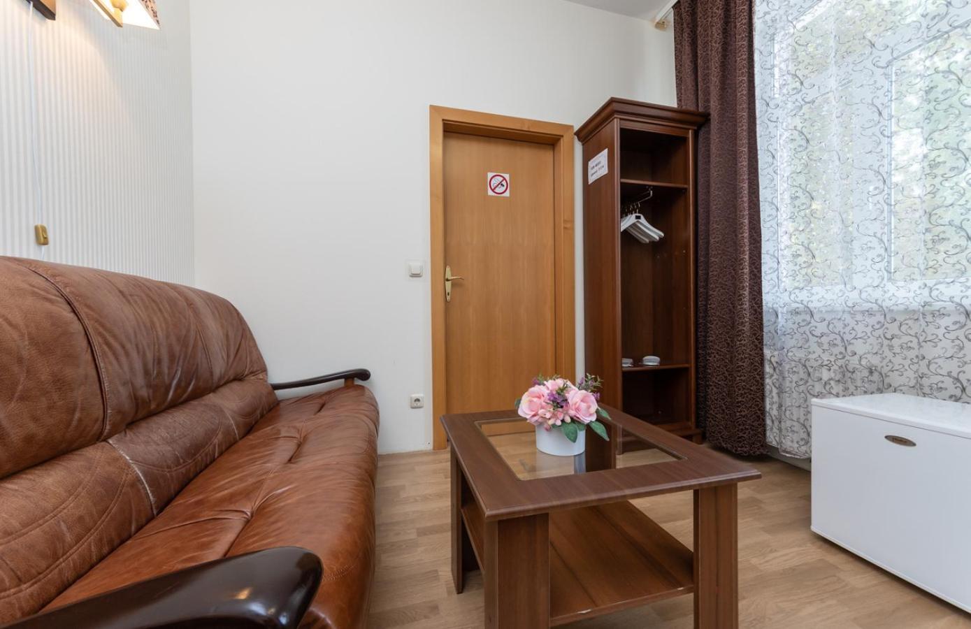 Mini-Hotel Guest Residence Kiev Esterno foto