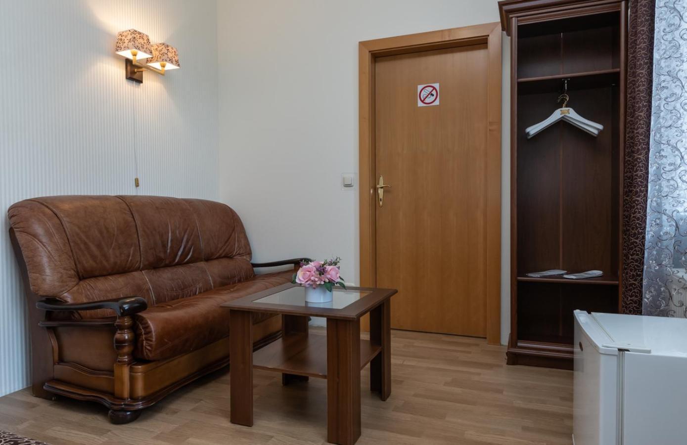 Mini-Hotel Guest Residence Kiev Esterno foto